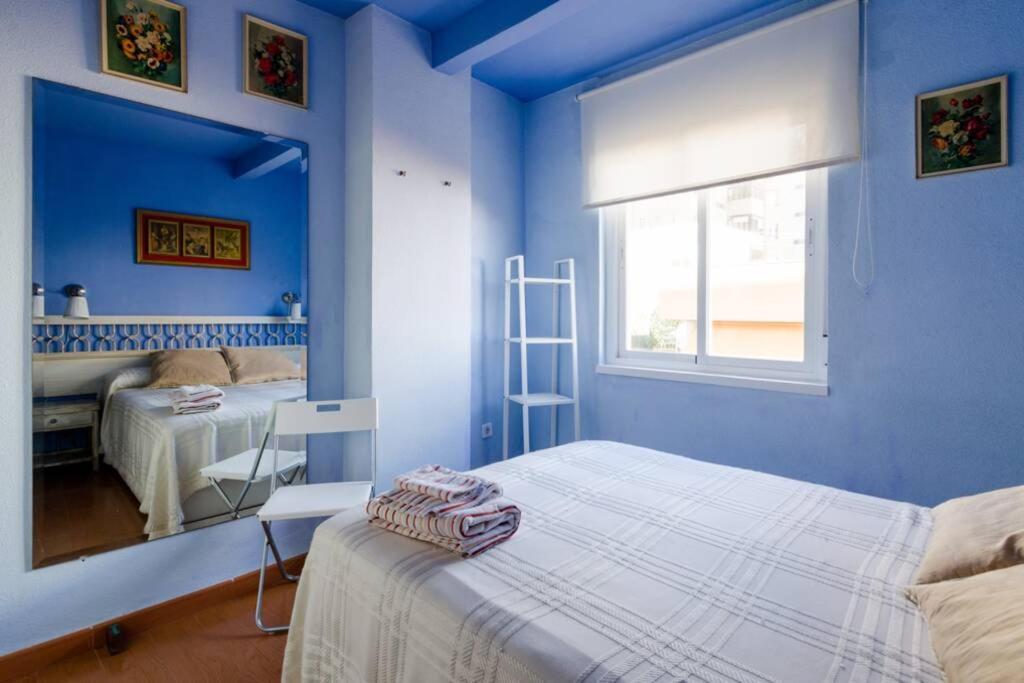 Apartamento Las Brisas Apartment Кадис Екстериор снимка