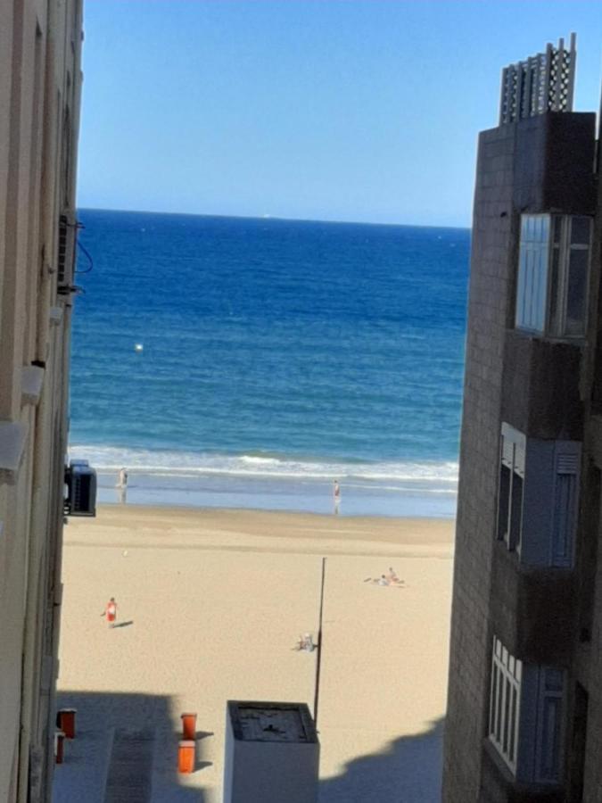 Apartamento Las Brisas Apartment Кадис Екстериор снимка