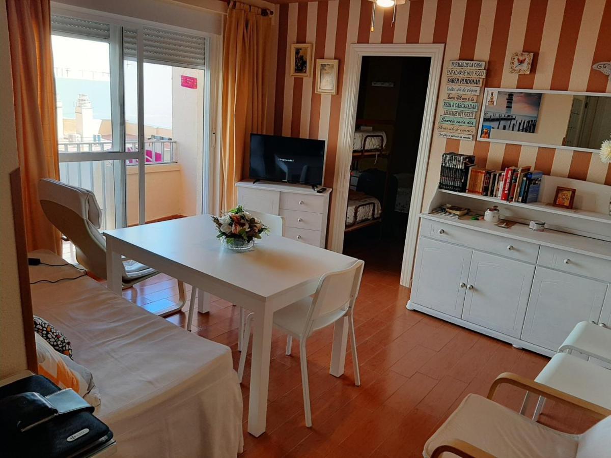 Apartamento Las Brisas Apartment Кадис Екстериор снимка